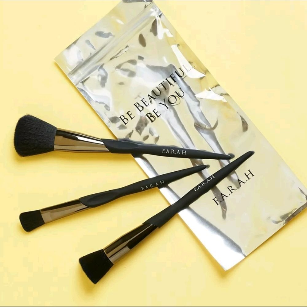 F.A.R.A.H Be Beautiful Be You 3-Piece Perfection Brush Set Brushes - New